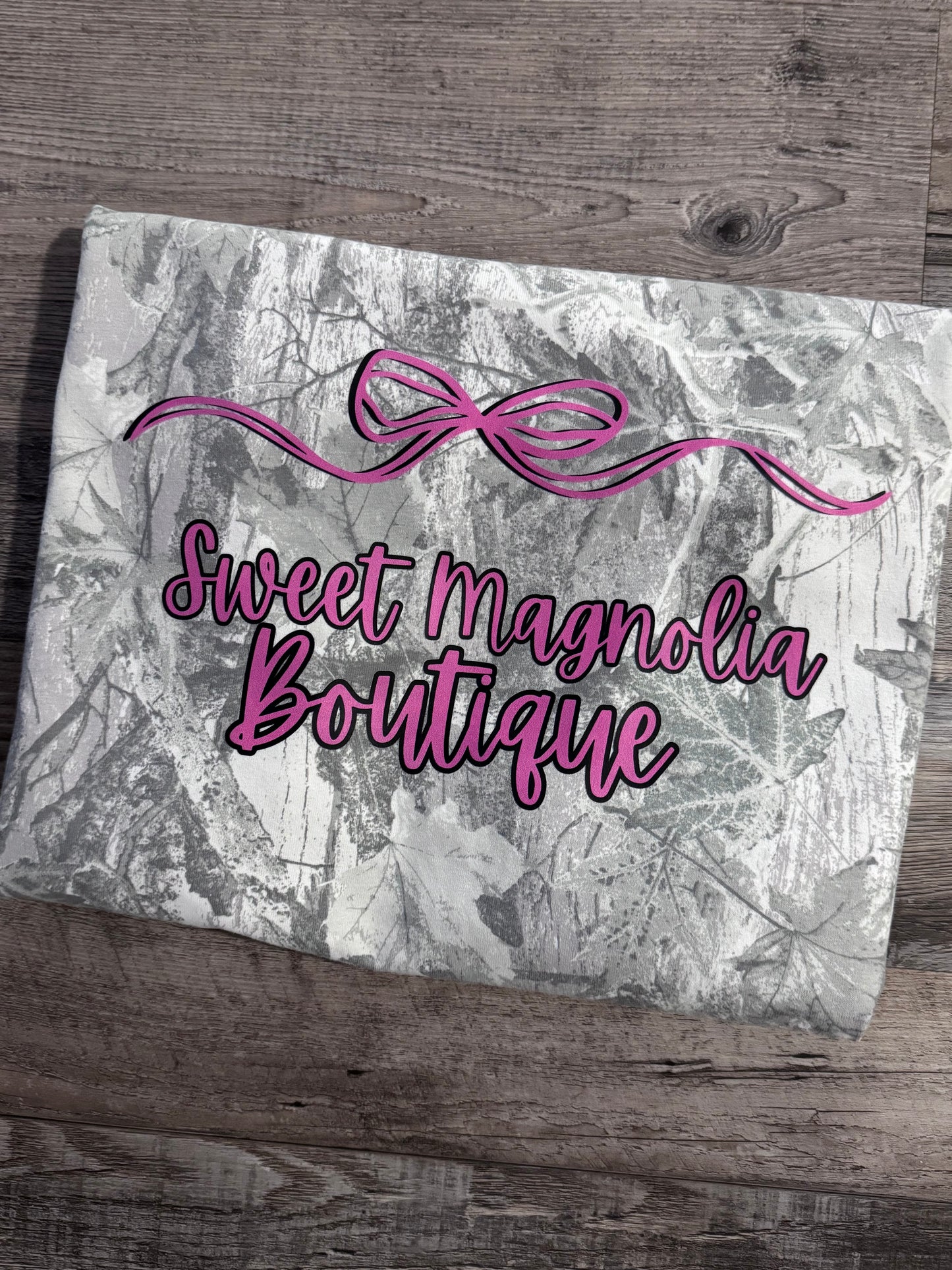 Sweet Magnolia Logo tshirt (new)
