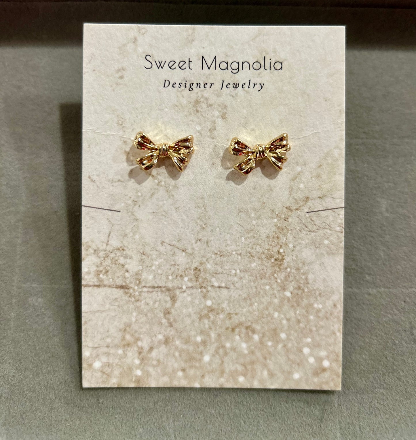 Small bow stud earrings