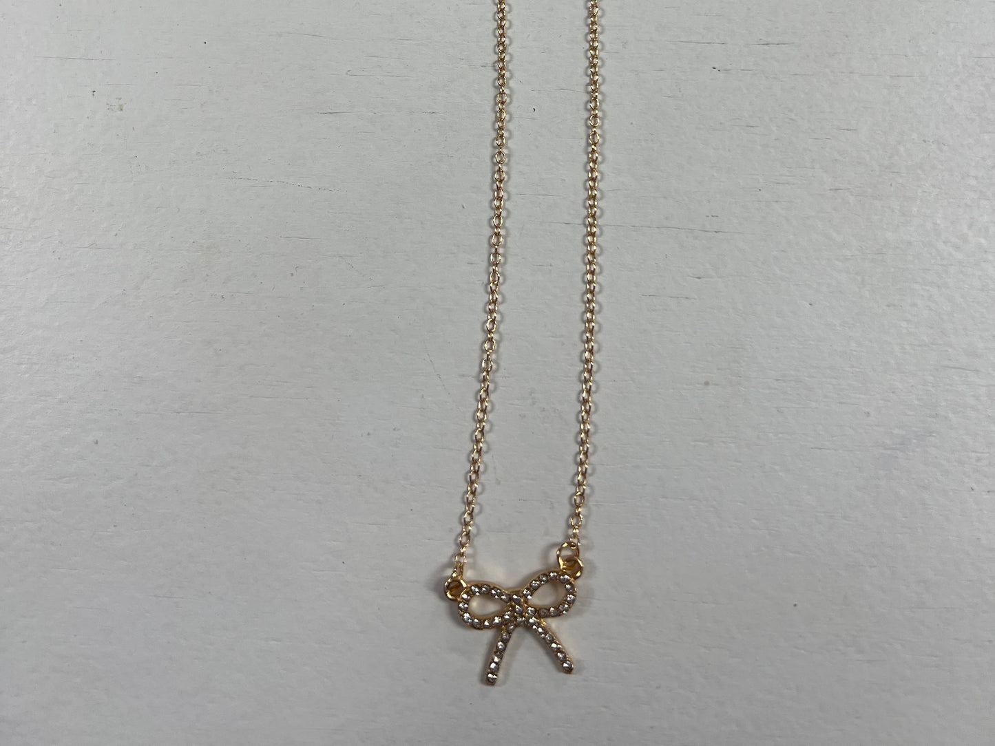 Bow Necklace