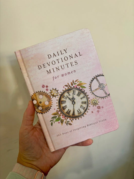 Daily Devotional in minutes for Women