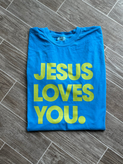 Jesus loves you tshirt