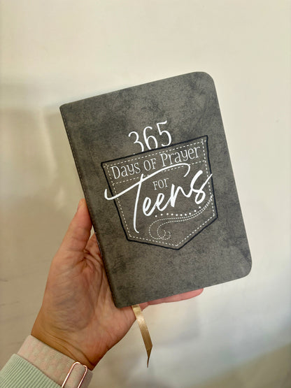 365 Days of Prayer for Teens