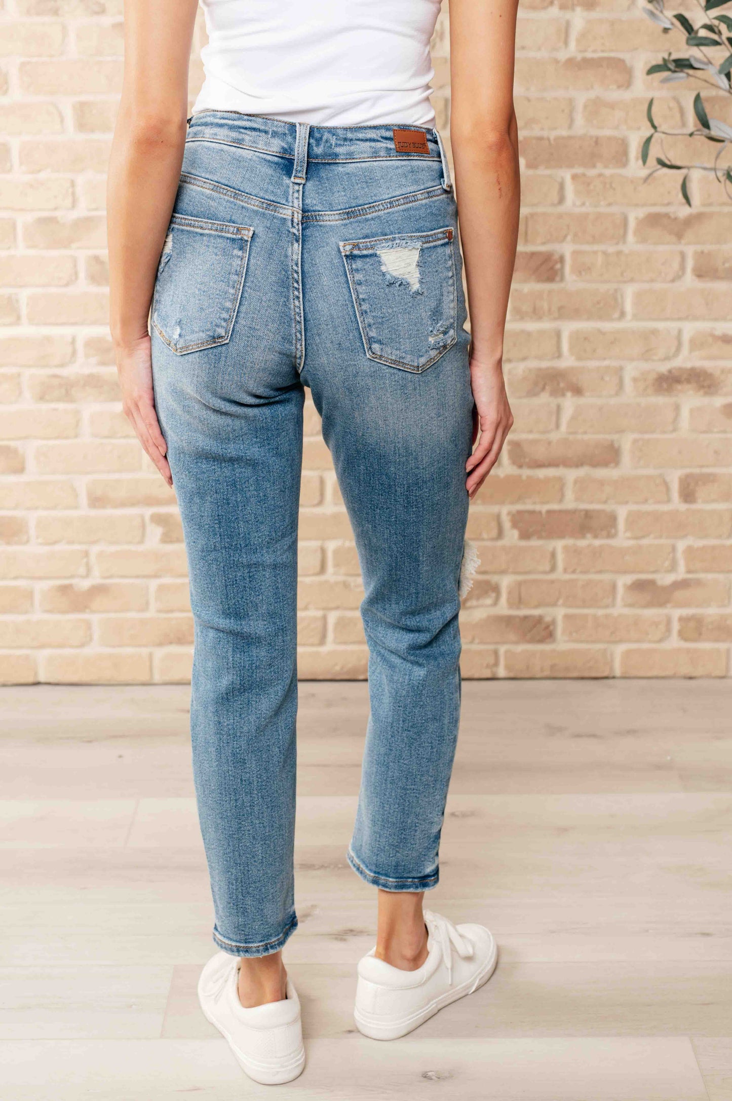 Frankie High Waist Distressed Boyfriend Jeans JUDY BLUES