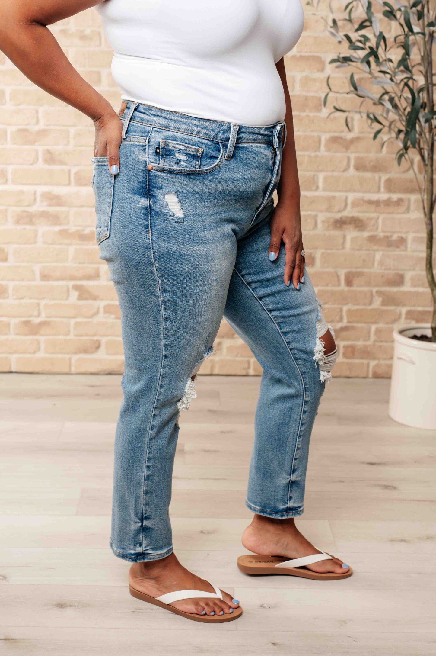 Frankie High Waist Distressed Boyfriend Jeans JUDY BLUES