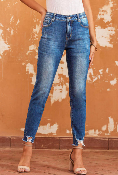 Plus Size Skinny distressed ankle