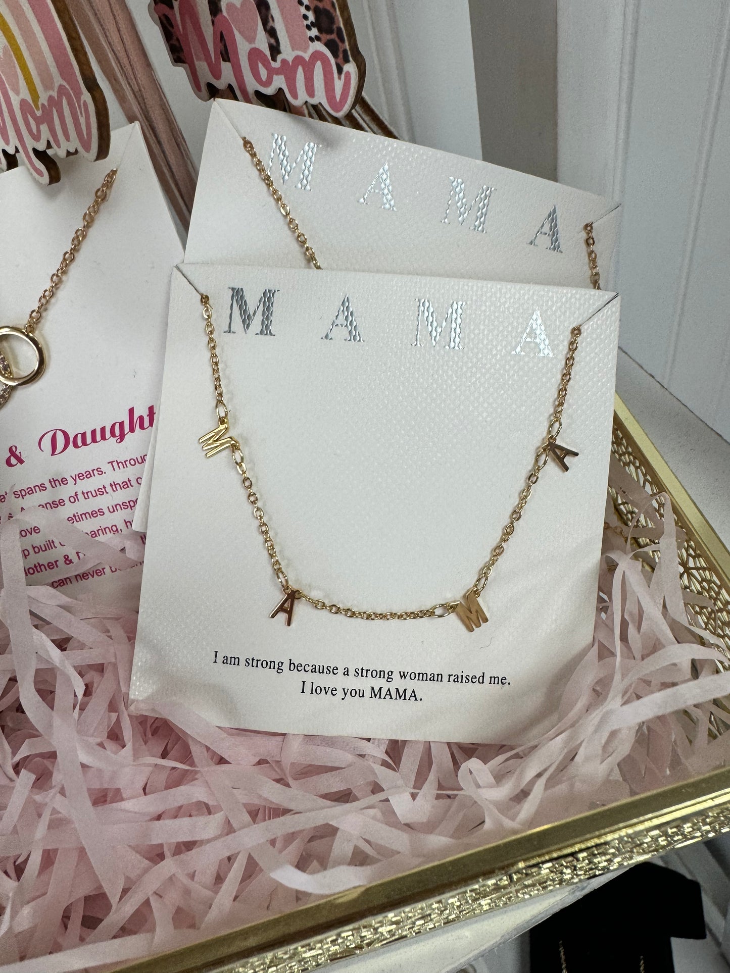 MAMA necklace