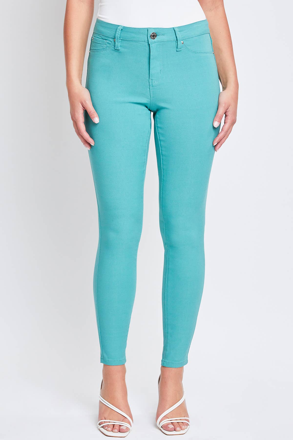 Hyperstretch Mid-Rise Skinny Jean Sweet Magnolia Boutique